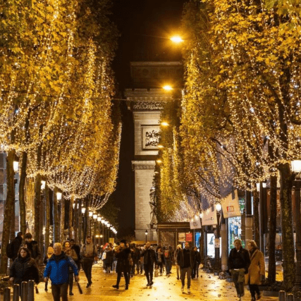 SHOPPING DE NOËL SUR LES CHAMPS-ELYSÉES